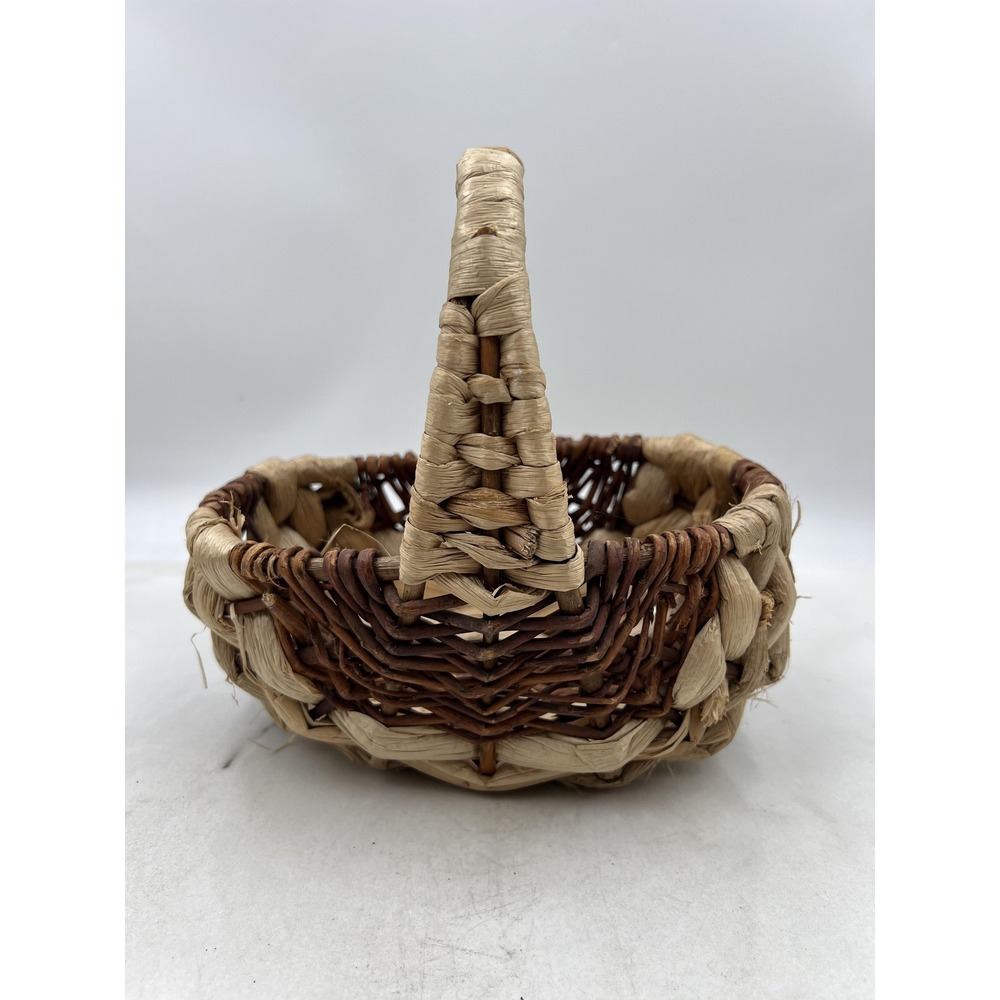 Wicker Basket with Handle Rustic Two Tone Hand Woven Farmhouse 9x7 Inch